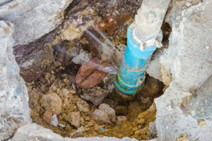plumbers identifying leaks